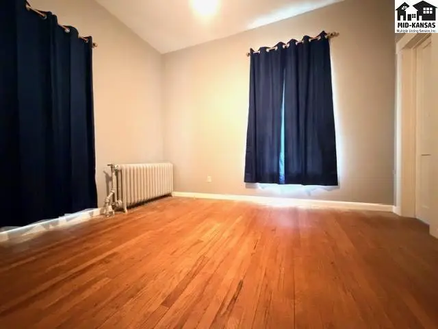 Photo of 603 S Douglas Ave, Lyons, KS