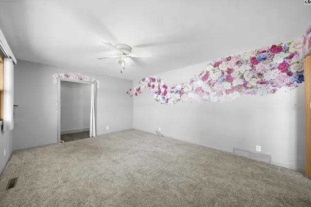 Photo of 1601 N Cleveland St, Hutchinson, KS