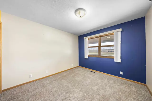 Photo of 1601 N Cleveland St, Hutchinson, KS