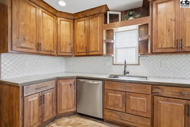 Photo of 3707 N Willison Rd, Buhler, KS