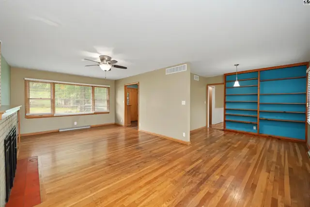 Photo of 415 N Chestnut St, Lindsborg, KS
