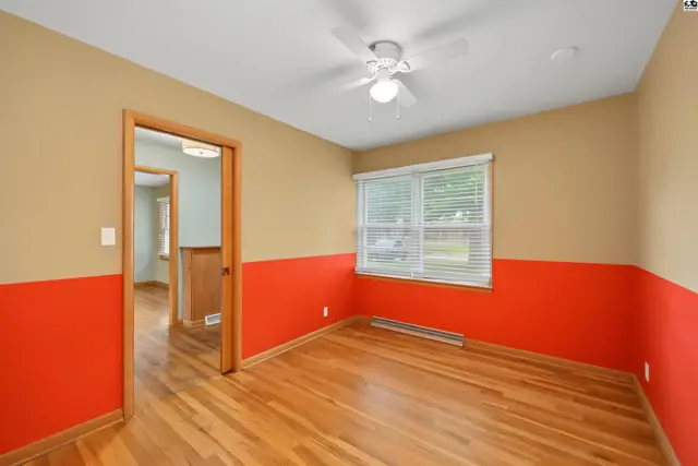 Photo of 415 N Chestnut St, Lindsborg, KS