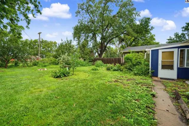 Photo of 415 N Chestnut St, Lindsborg, KS