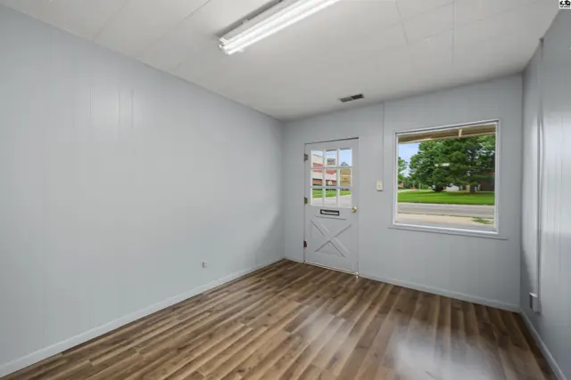 Photo of 1021 S Main St, McPherson, KS
