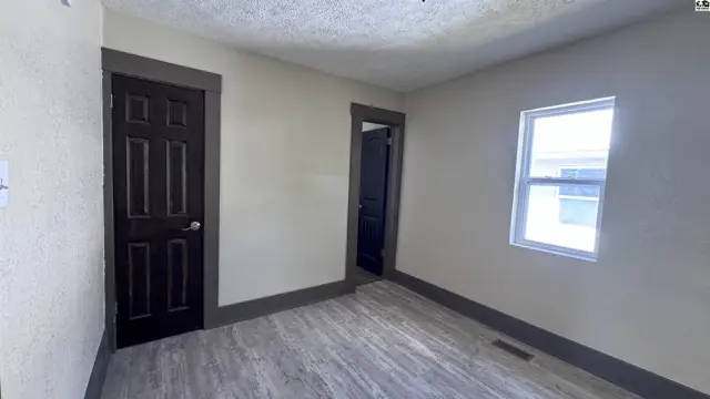 Photo of 1001 E Avenue A, Hutchinson, KS