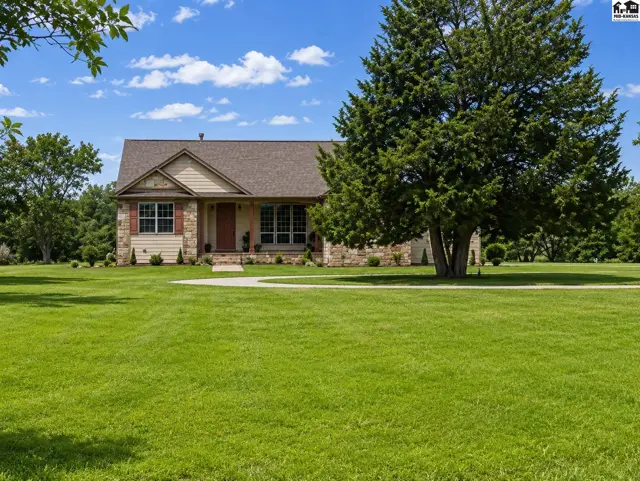 House was built in 2018 but finished in 2019.