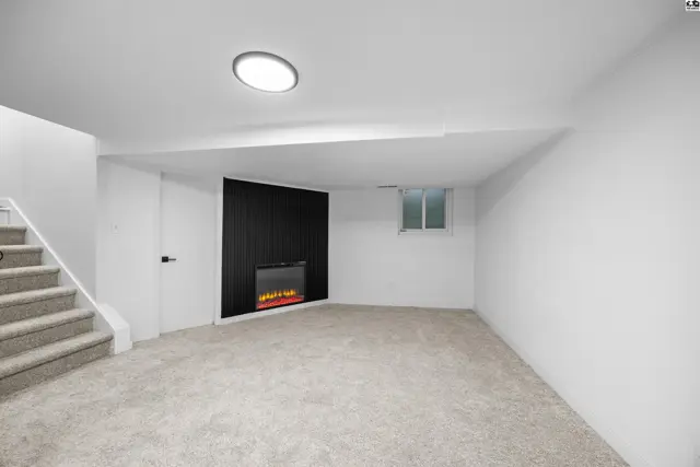Photo of 16 Carlton Rd, Hutchinson, KS