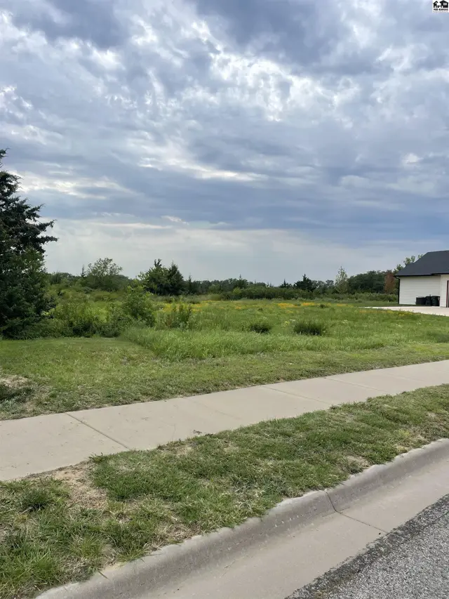 Photo of 0000 PANORAMA DR, Hutchinson, KS