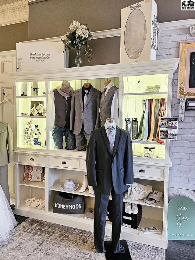 Photo of 215 N Main St, McPherson, KS