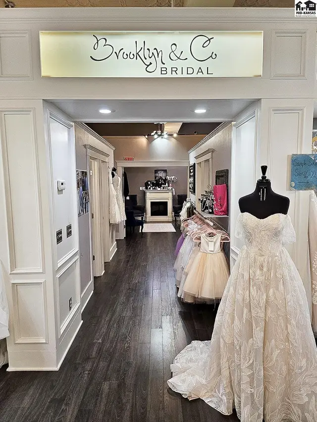 Photo of 215 N Main St, McPherson, KS