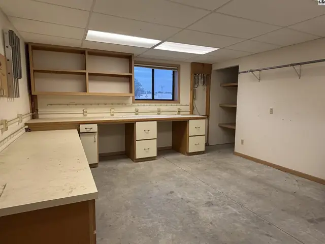 Photo of 621 N Hickory St, McPherson, KS