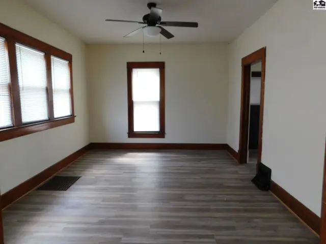 Photo of 612 N Walnut St, Hutchinson, KS