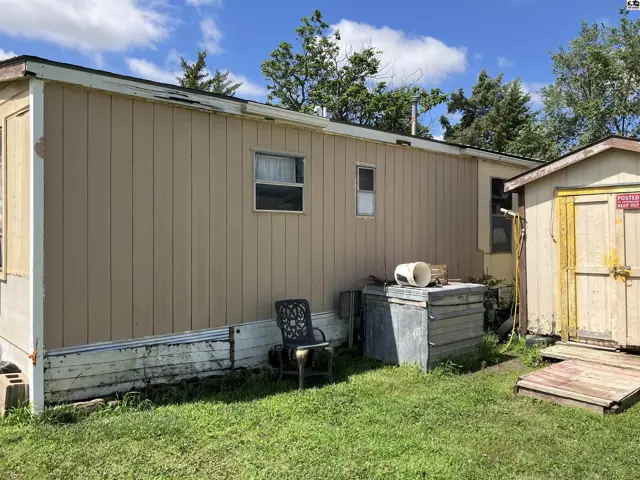 Photo of 713 E South Ave, St. John, KS