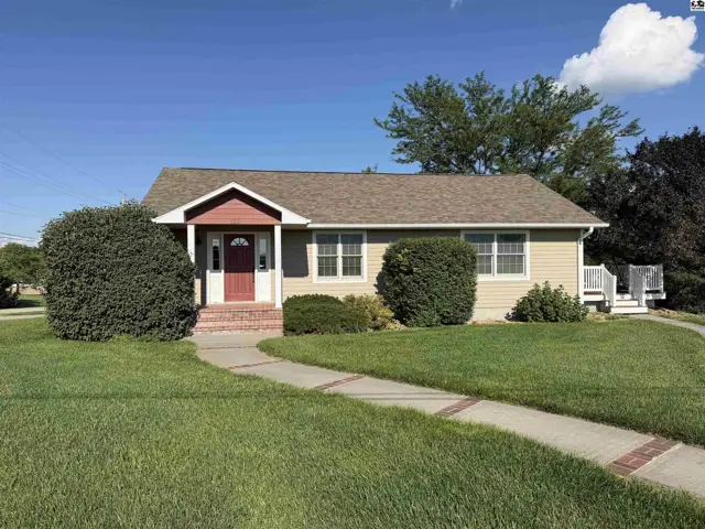 Photo of 622 N Locust St, Mankato, KS