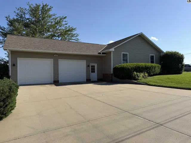 Photo of 622 N Locust St, Mankato, KS