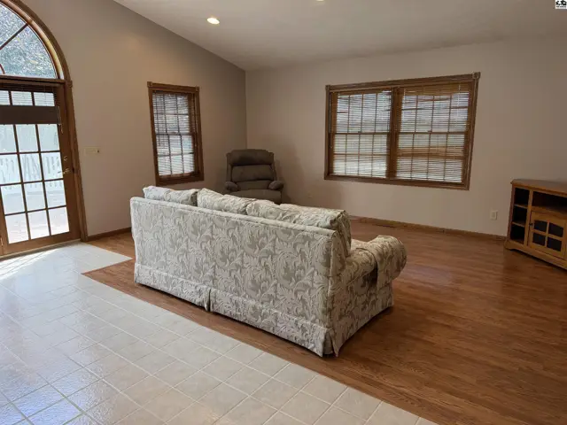 Photo of 622 N Locust St, Mankato, KS