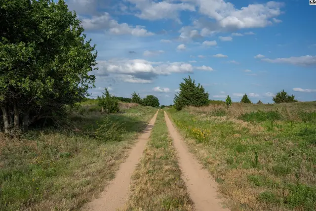Photo of 00000 NE 60th Ave, Hudson, KS