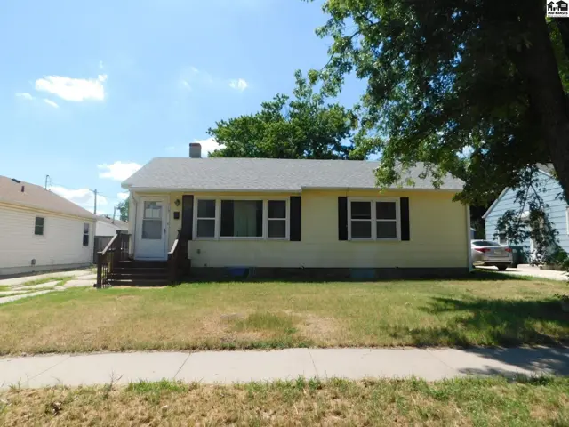 Photo of 715 S Purdy, Lyons, KS