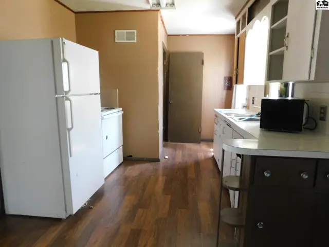 Photo of 715 S Purdy, Lyons, KS