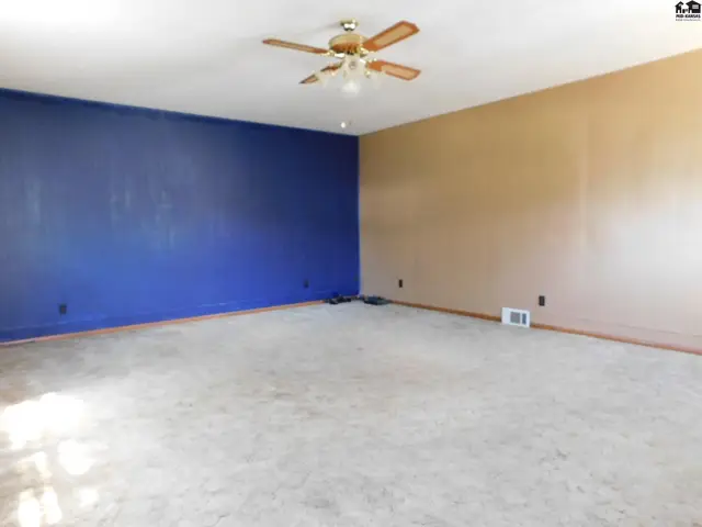 Photo of 715 S Purdy, Lyons, KS
