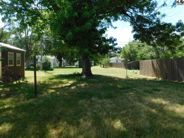 Photo of 715 S Purdy, Lyons, KS