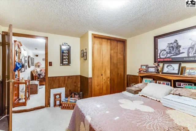 Photo of 4604 Sequoia St, Hutchinson, KS