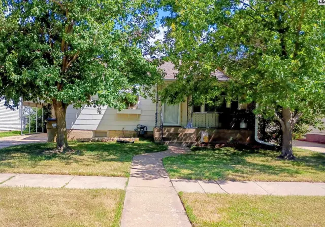Photo of 815 W Commercial, Lyons, KS