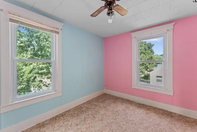 Photo of 825 S Ash St, McPherson, KS