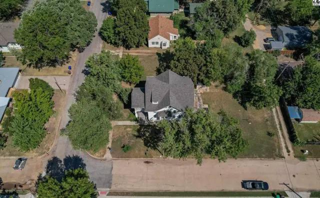 Photo of 825 S Ash St, McPherson, KS