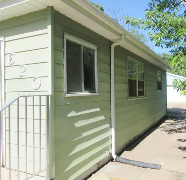 Photo of 620 Park St, Larned, KS