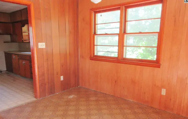 Photo of 620 Park St, Larned, KS