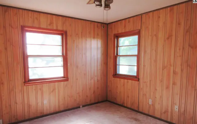 Photo of 620 Park St, Larned, KS