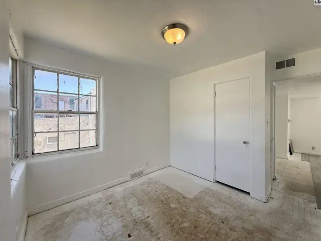 Photo of 209 S West Ave, Lyons, KS