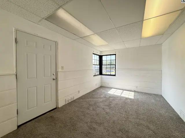 Photo of 209 S West Ave, Lyons, KS
