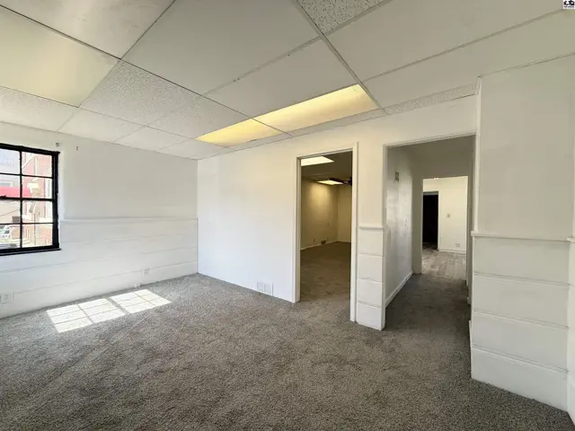Photo of 209 S West Ave, Lyons, KS
