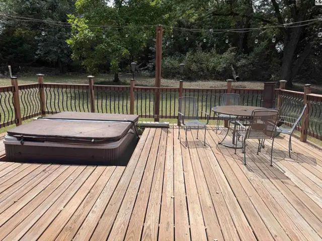Photo of 7017 N Valley Rd, Hutchinson, KS