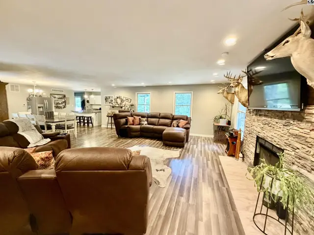 Photo of 7017 N Valley Rd, Hutchinson, KS