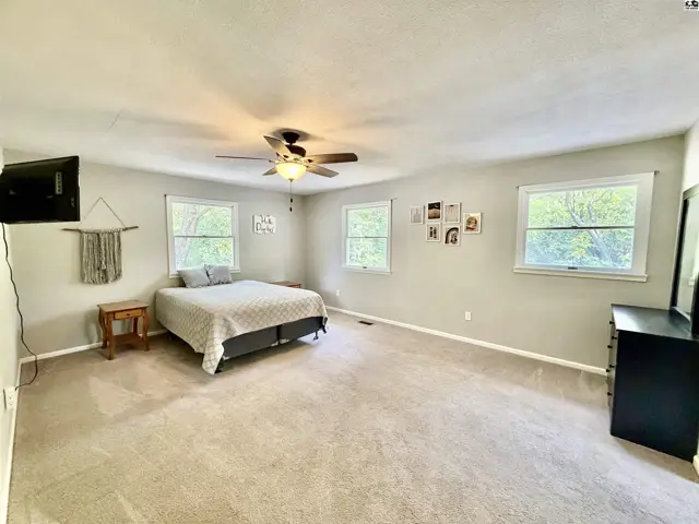 Photo of 7017 N Valley Rd, Hutchinson, KS