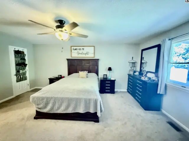 Photo of 7017 N Valley Rd, Hutchinson, KS