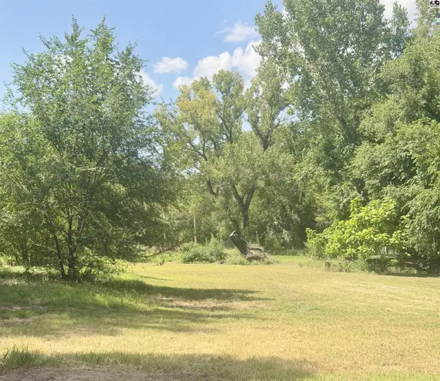 Photo of 7017 N Valley Rd, Hutchinson, KS