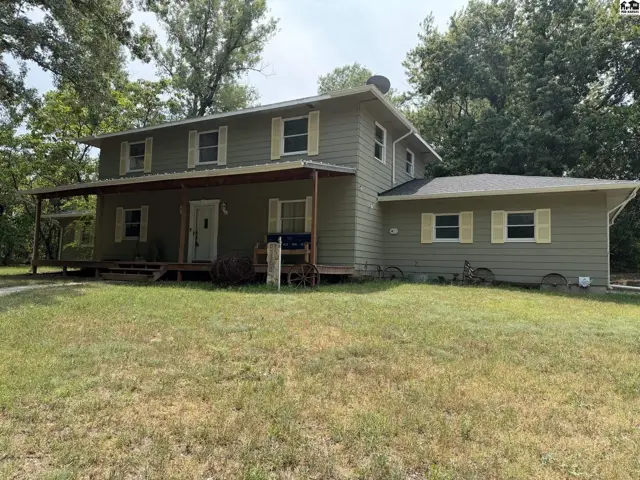 Photo of 7017 N Valley Rd, Hutchinson, KS