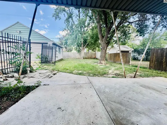Photo of 610 S Douglas, Lyons, KS