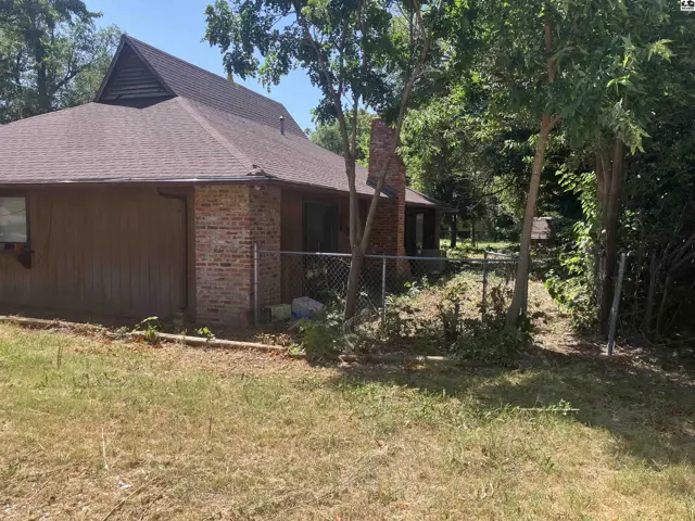 Photo of 311 N Martin St, Turon, KS