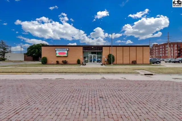 Photo of 518 N Washinton St, Hutchinson, KS