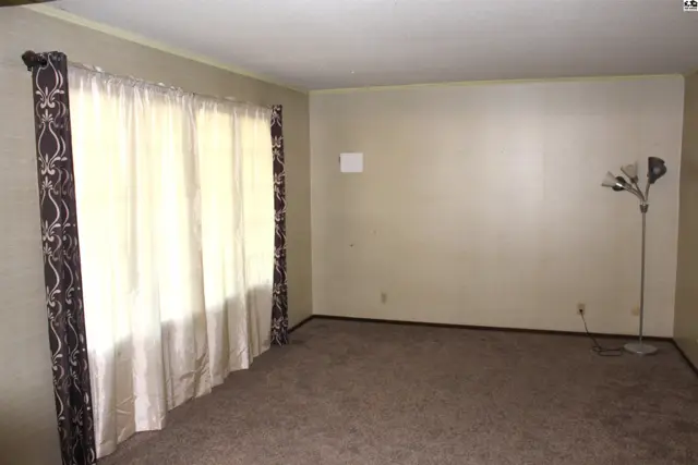 Photo of 306 S Thorp St, Marion, KS
