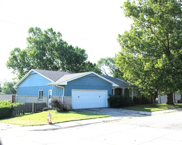 Photo of 306 S Thorp St, Marion, KS