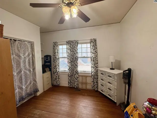 Photo of 1715 N Maple St, Hutchinson, KS