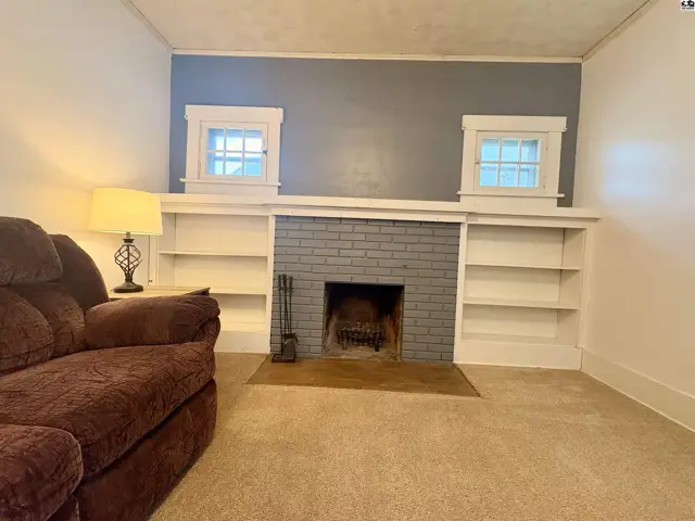 Photo of 1715 N Maple St, Hutchinson, KS