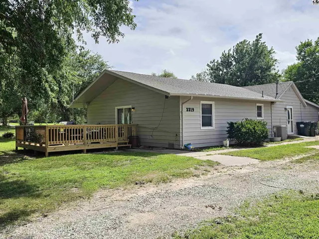 Photo of 3319 E 69th Ave, Hutchinson, KS