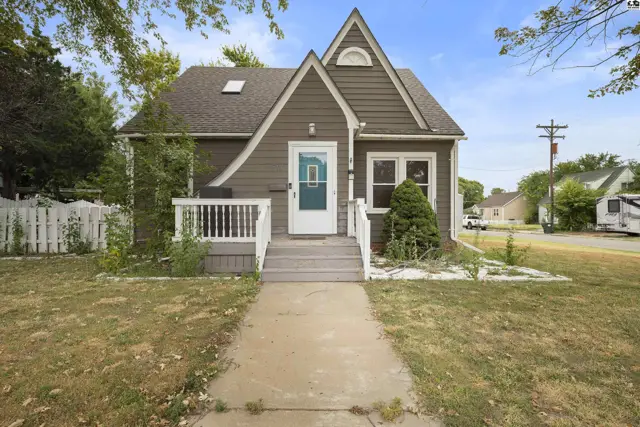 Photo of 720 S Grand Ave, Lyons, KS